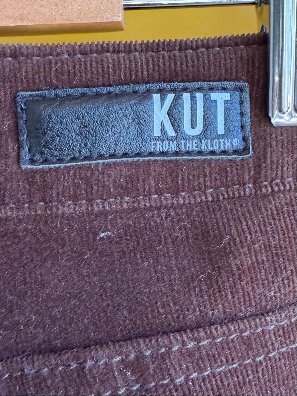 Kut From The Kloth Karen Baby Bootcut Corduroys. Size 14 Tobacco Color - Picture 2 of 12